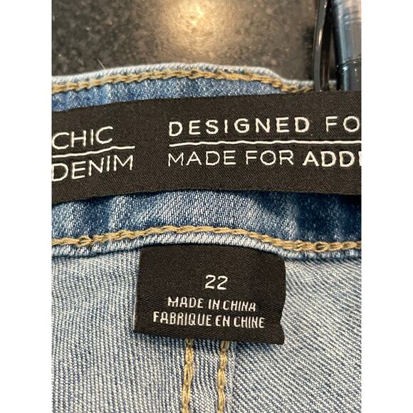 City Chic NWOT Button fly Harley High Rise Crop Denim Pant size 22 - Picture 7 of 10